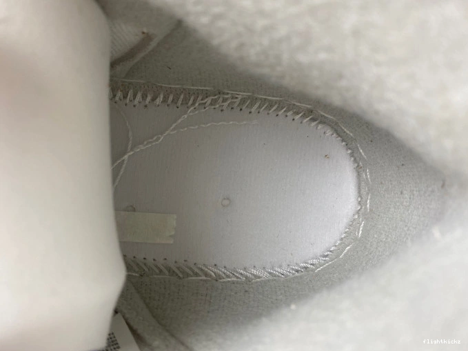 DB4612-100 Jordan Air (W) 1 High OG Cinnabar Air Rare 1015